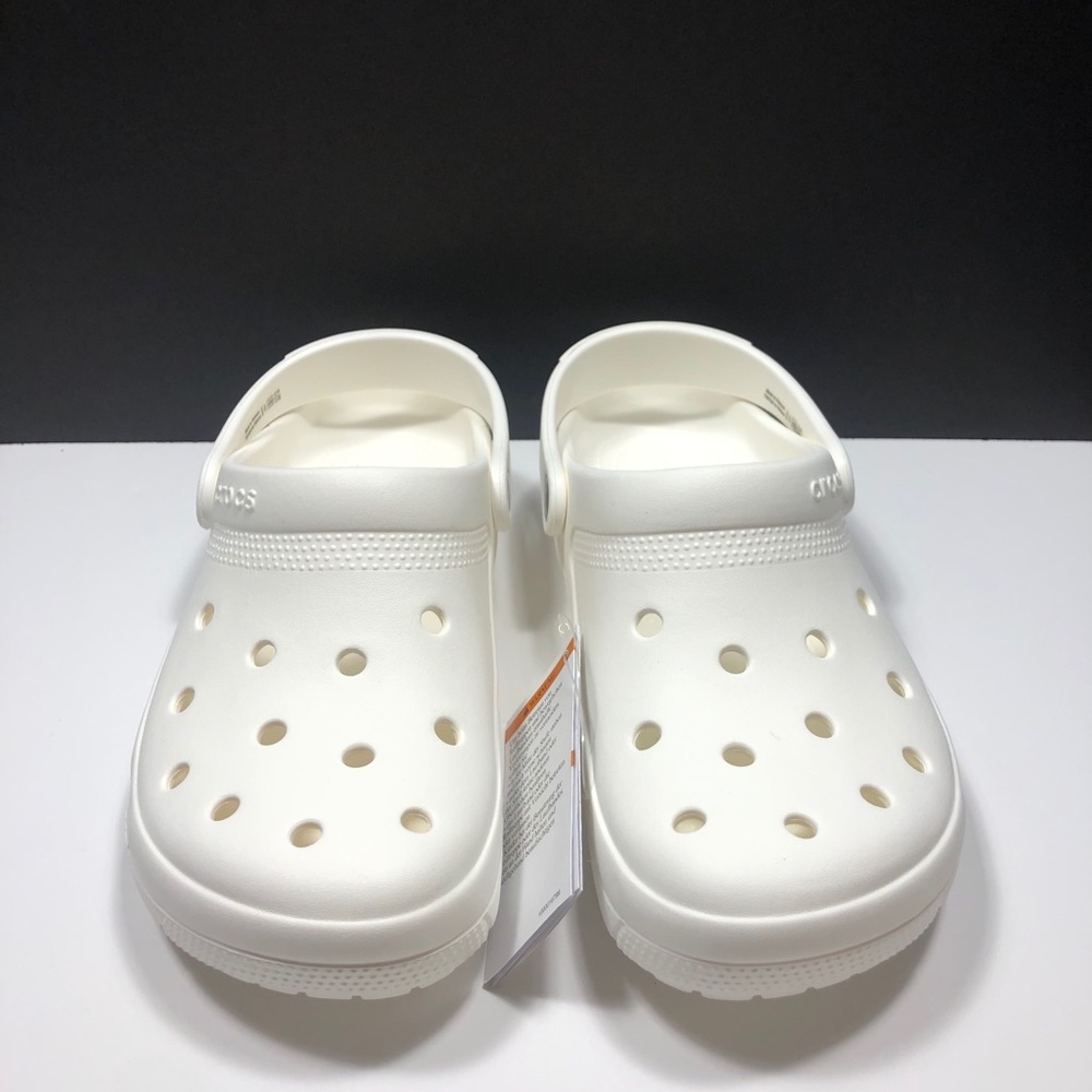 NEW🔥CROCS Classic Clog - Picture 10 of 13